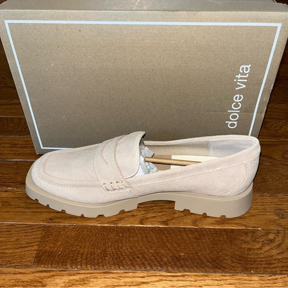 Dolce Vita Elias Loafer Tan Dune Suede Women’s Size 11 Penny Slot Lug Sole - Picture 3 of 16